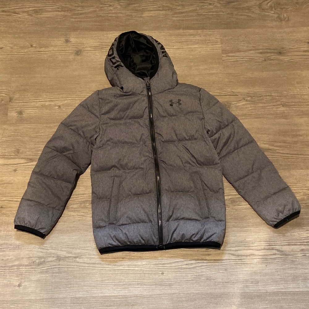 Under Armor Boys Gray Long Sleeve Hooded Winter Puffer Jacket size YSM